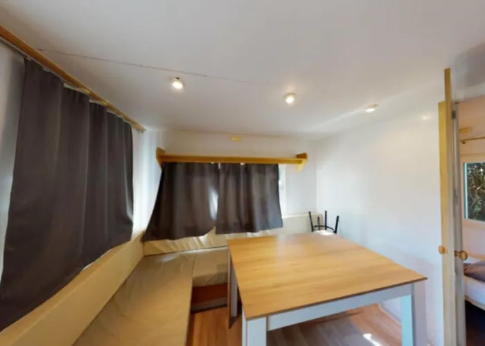 Mobil-home Cosy 5 Pers Avec Terrasse - Api-1-52-1240 Vic-sur-Cère